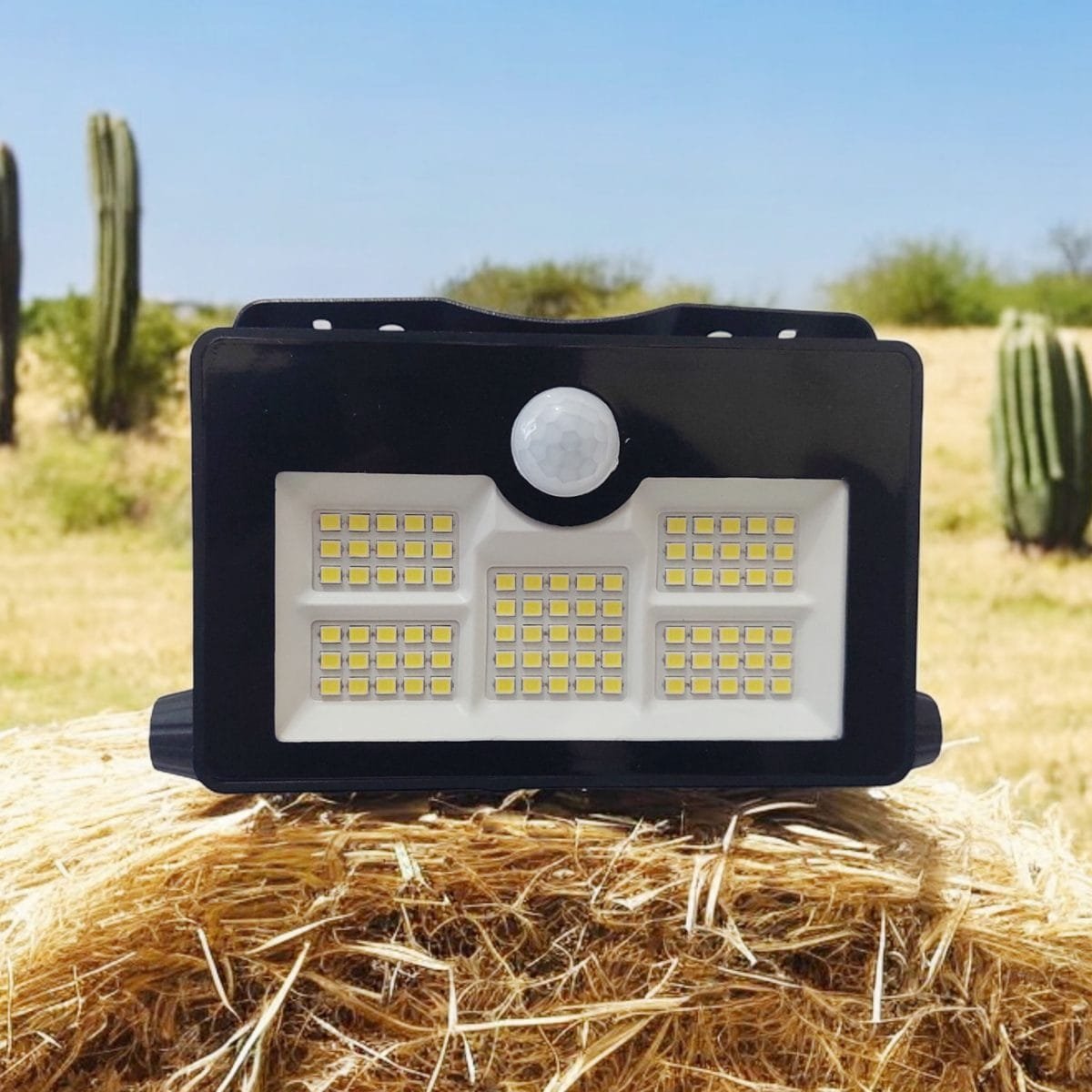 Solar Motion Sensor Security Lights – Energy-Efficient - Image 4